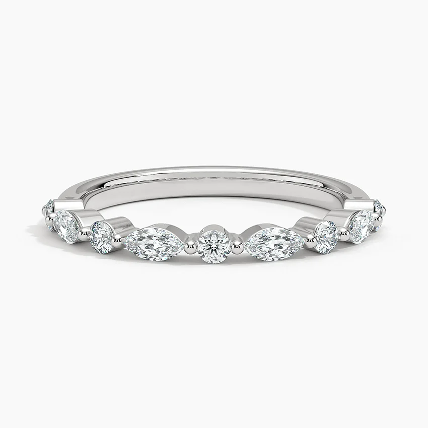 Royal Bloom Diamond Ring (3/8 ct. tw.) in Platinum